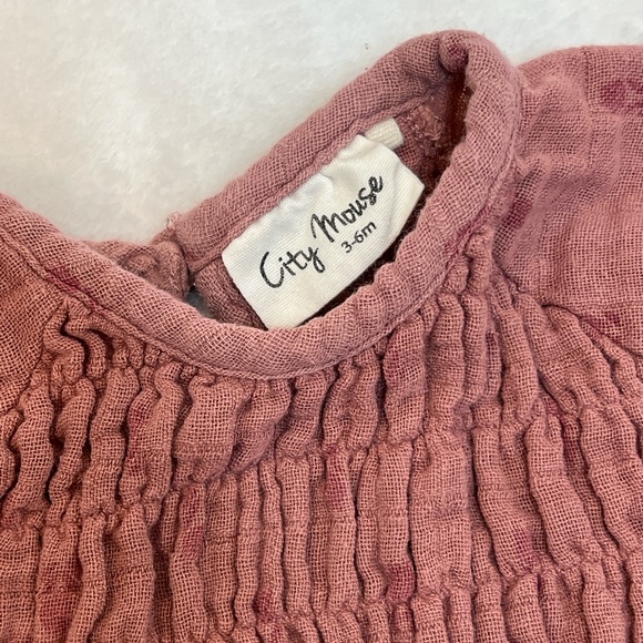 City Mouse Muslin Romper - Picture 2 of 4